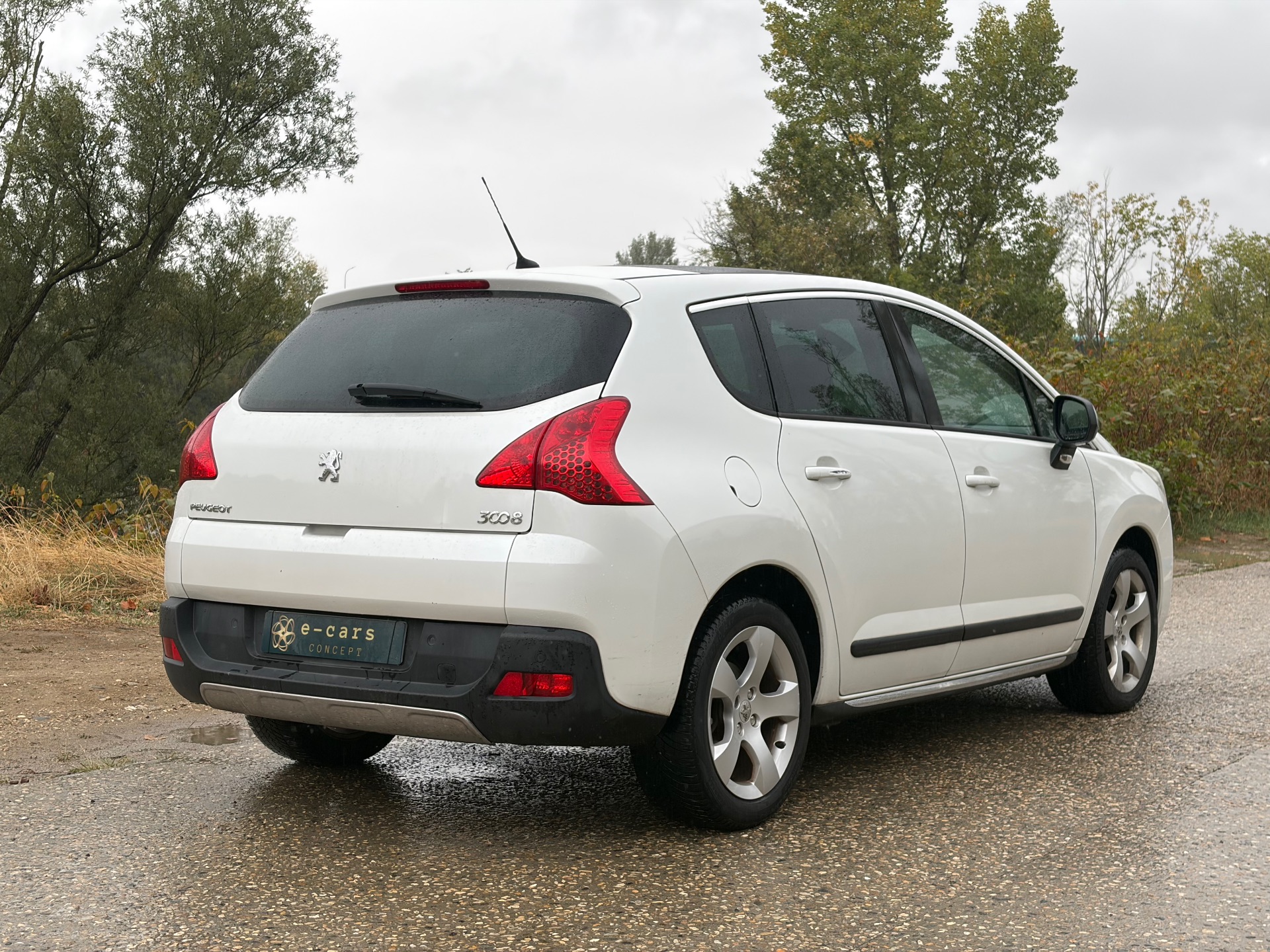 peugeot 3008 1.6thp 156ch prenium