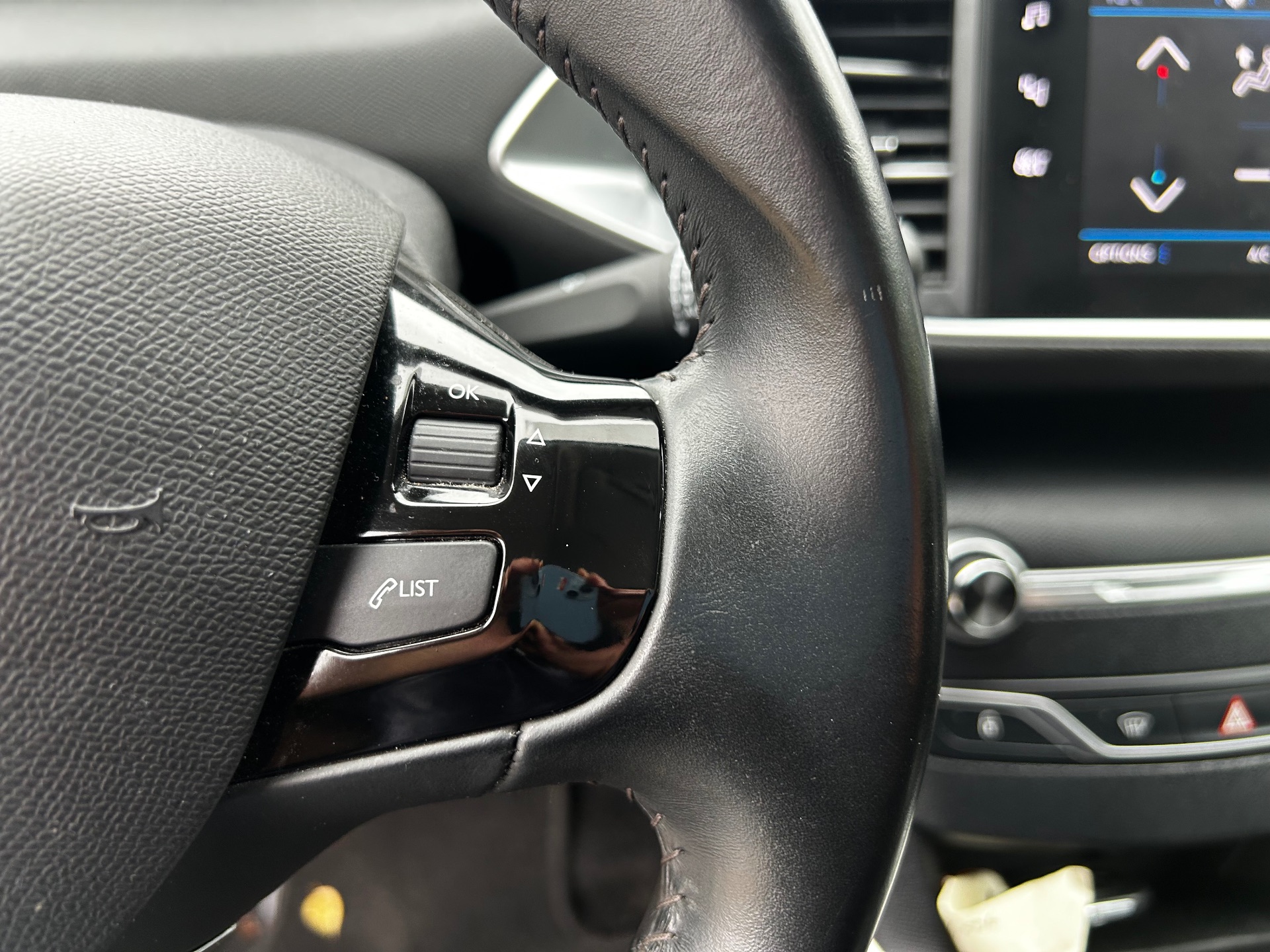 Peugeot 308 1.5 BLUEHDI 130ch Allure