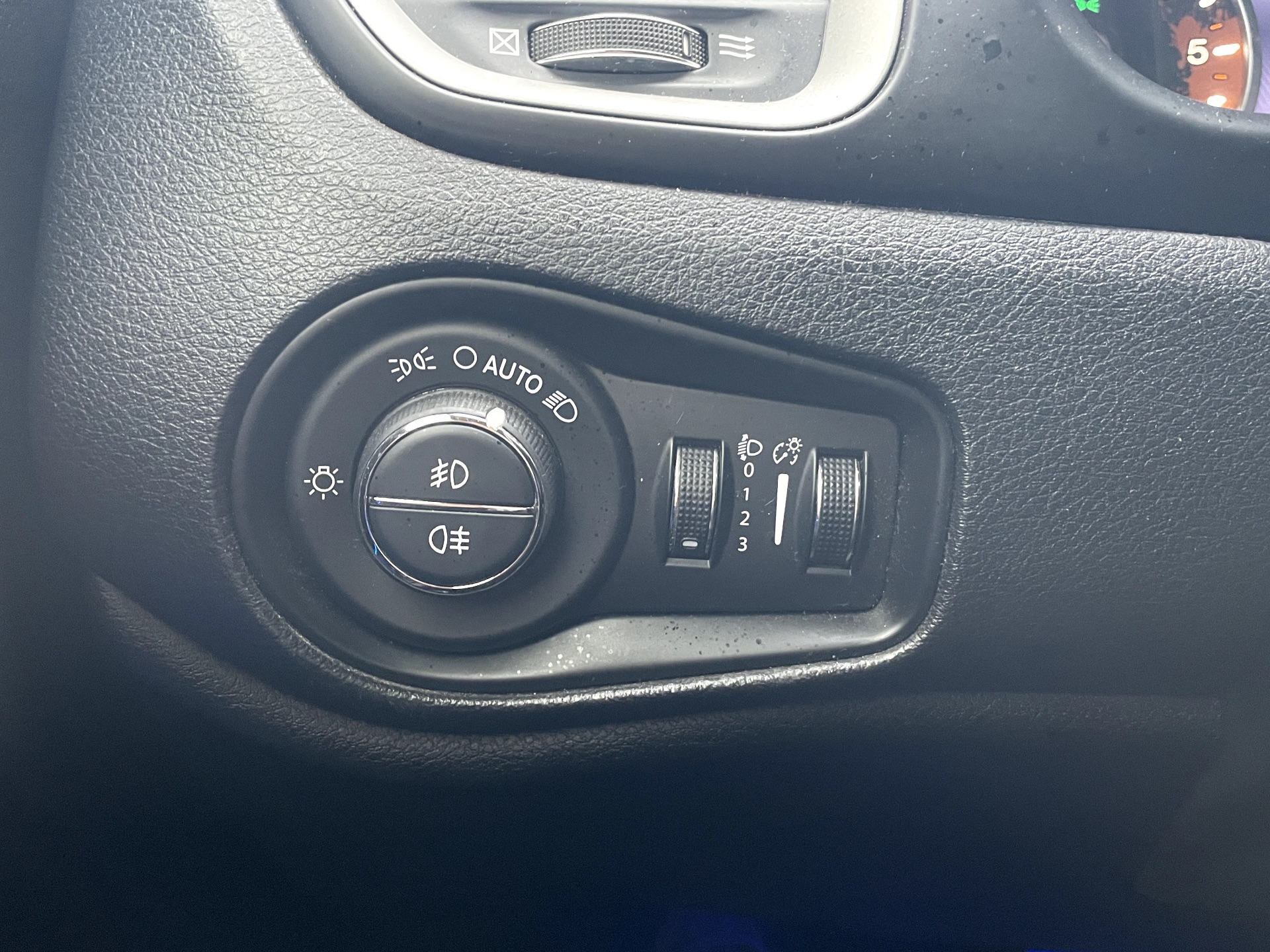 Jeep Renegade 2.0 Multijet 140ch LIMITED