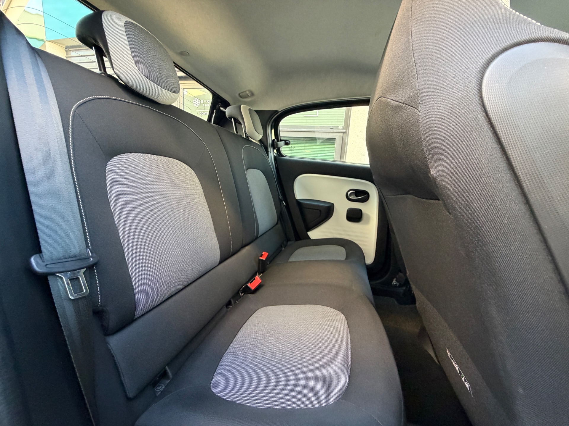 Renault Twingo 1.0 70ch “Zen”