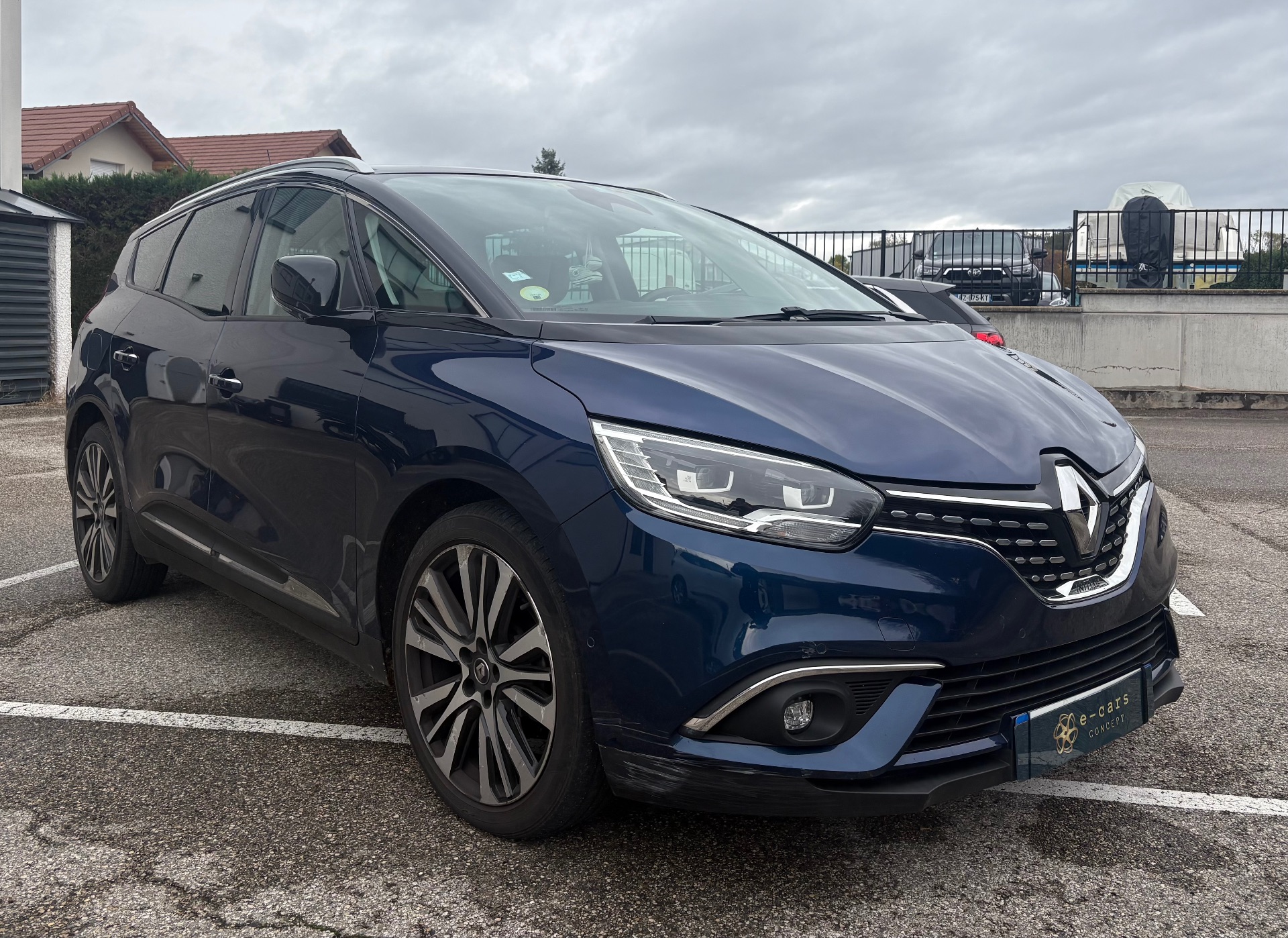 Renault Grand Scenic 1.6 DCI 160ch Initiale Paris