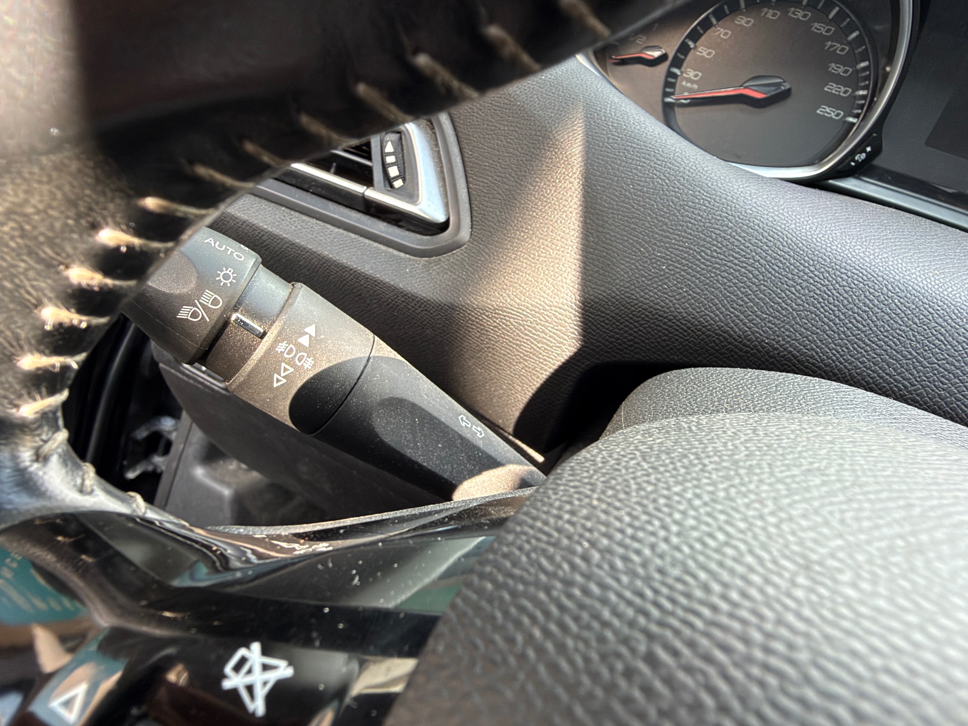 Peugeot 308 1.2 THP 110ch “Style”