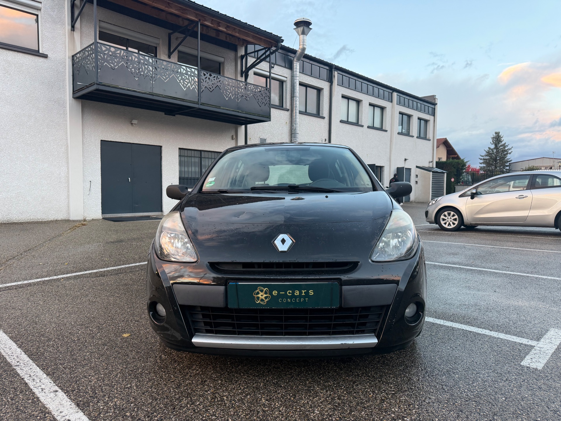 Renault Clio III 1.2 75ch