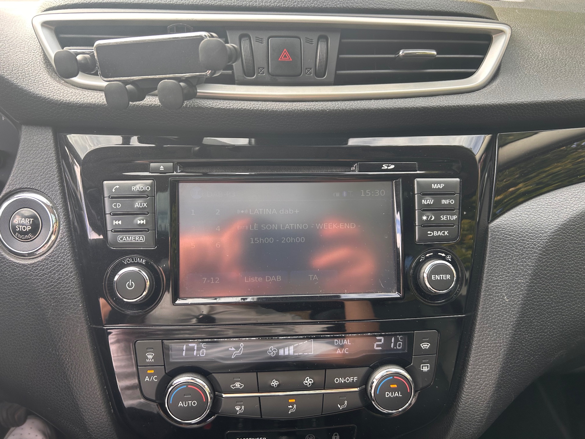 Nissan Quashqai 1.2 dig 115ch techna