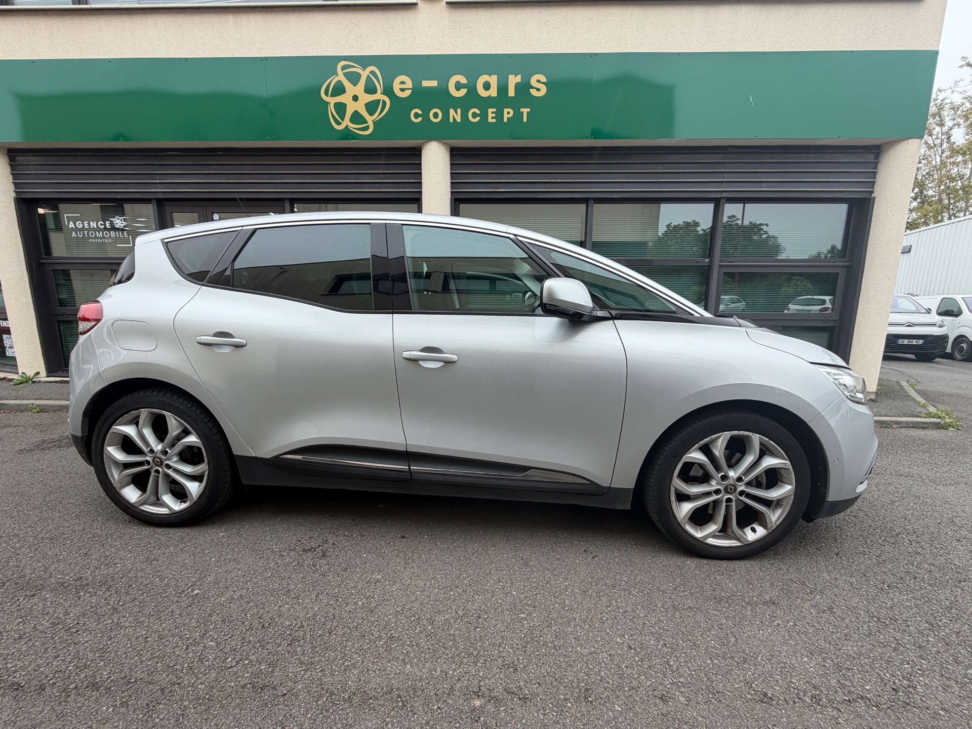 Renault Scenic 1.5 dCi 110ch “Energy Business”