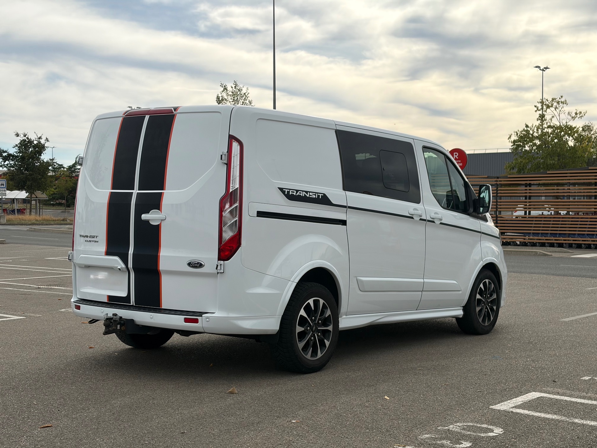 Ford Transit Custom 2,0 TDCI ECOBLUE 185ch Sport