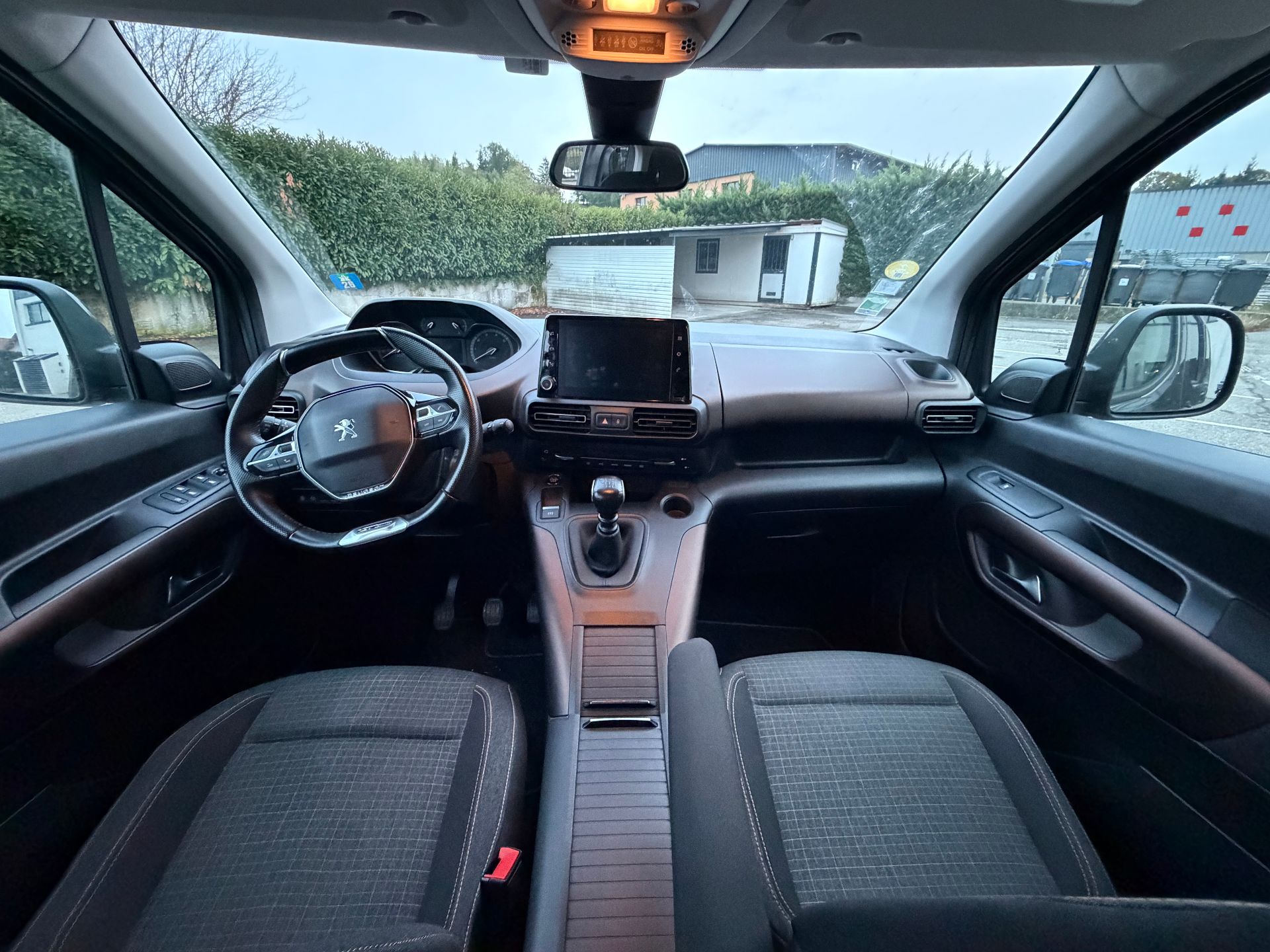 Peugeot Rifter 1.5HDI 130ch GT LINE