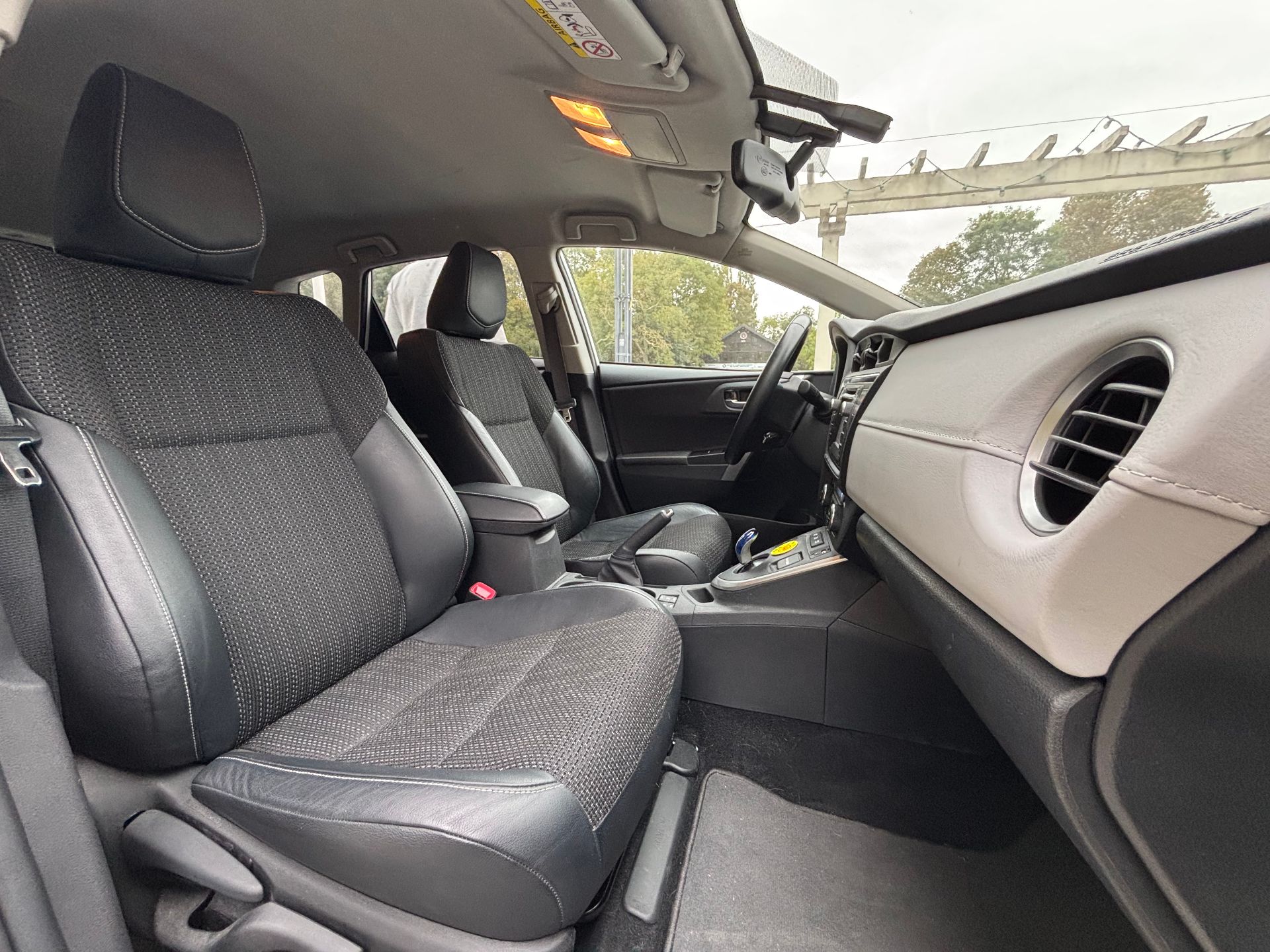 Toyota Auris 1.8I 136ch Style