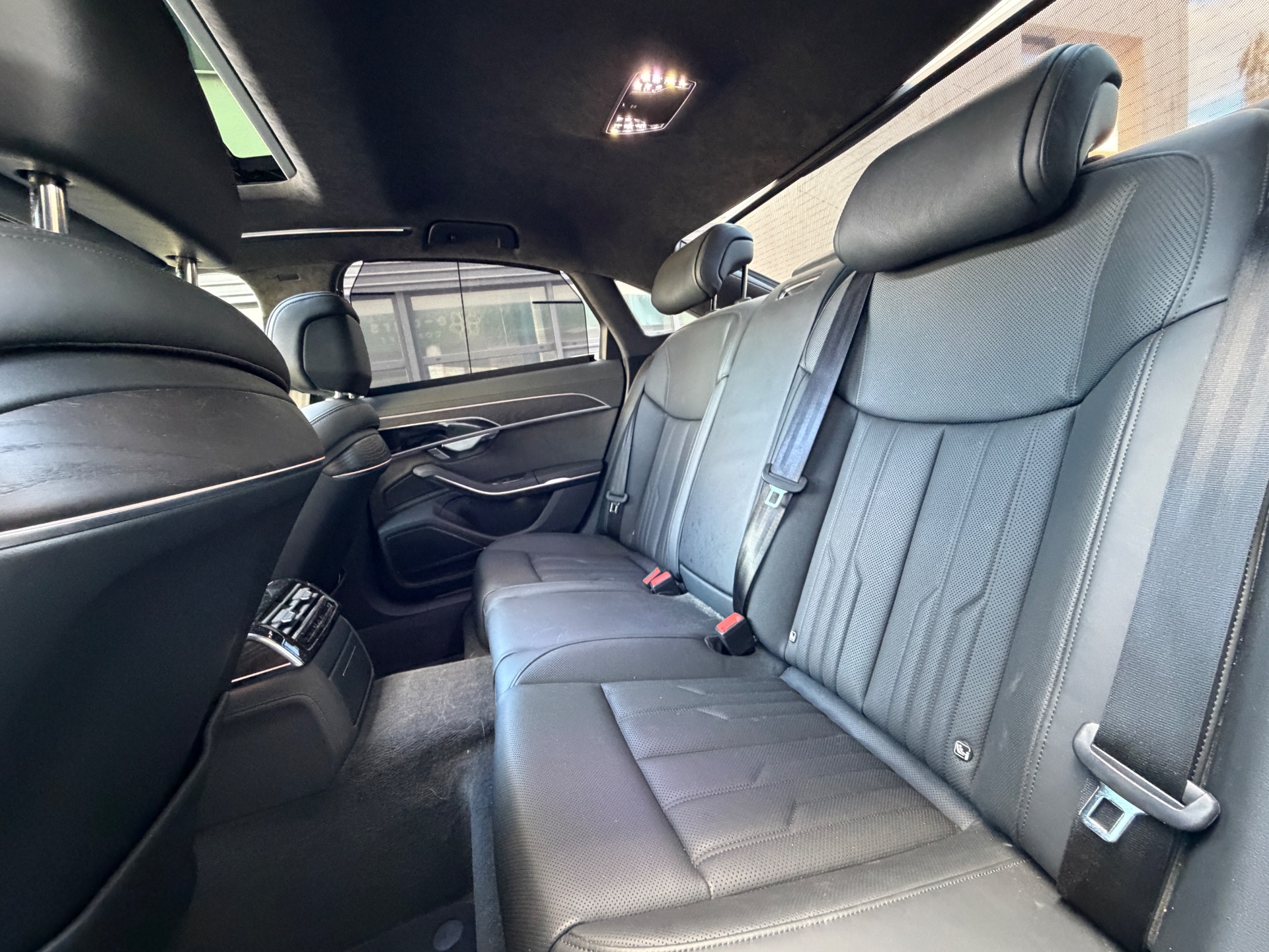 Audi A8 60 TFSI 462ch “Avus Extended”