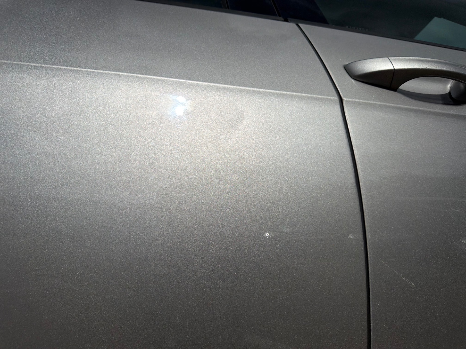 Volkswagen Golf 1.2 TSI 105ch CUP 4 pneus neige sur jantes