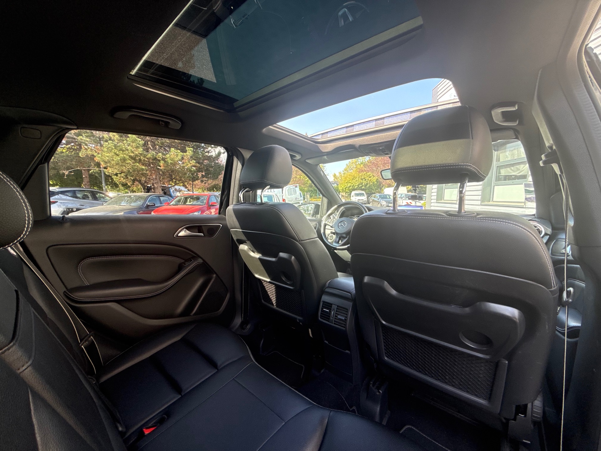 Mercedes-Benz Classe B Phase 2 180 1.6 i 122ch Starlight Edition