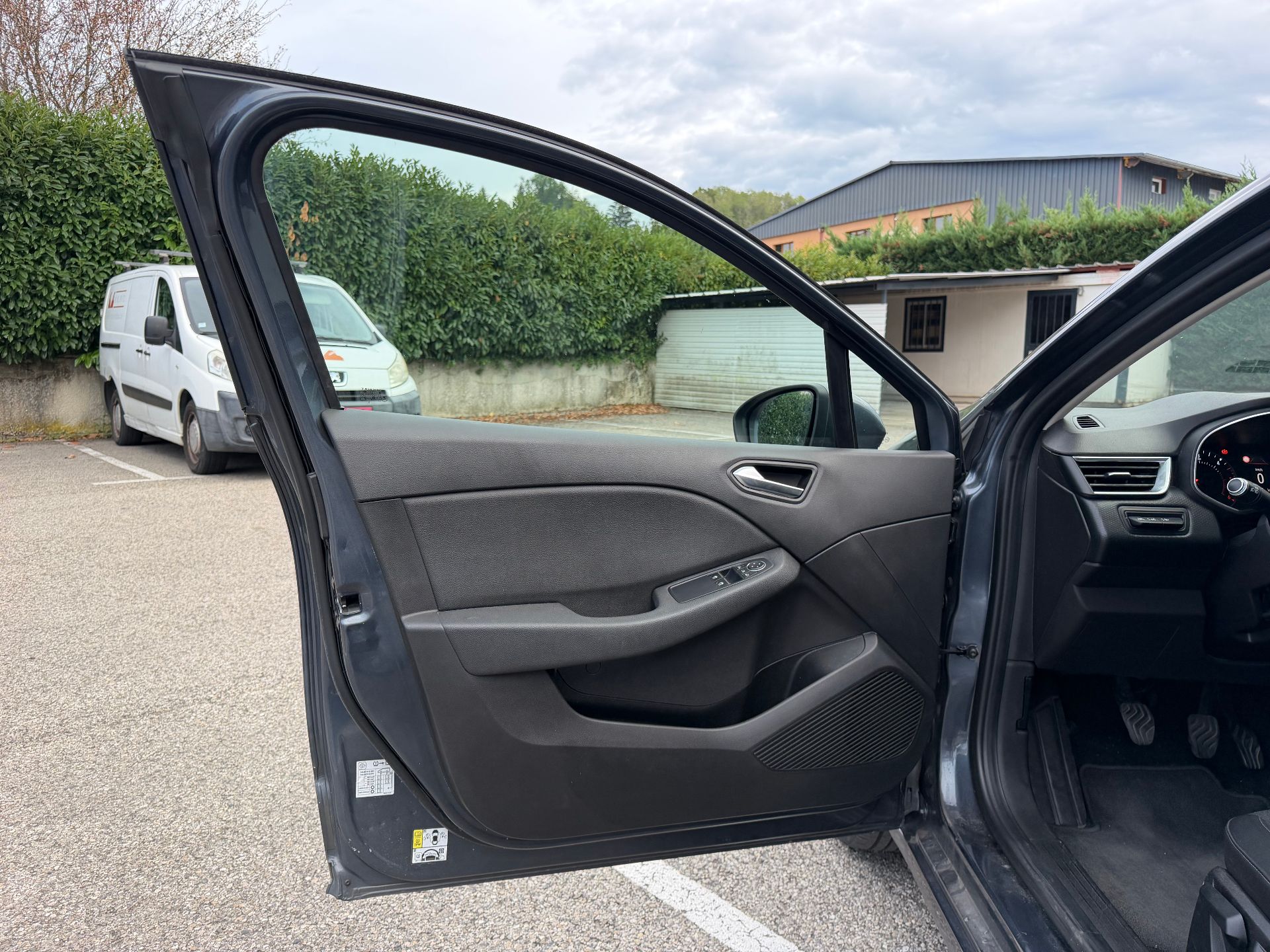 Renault Clio 1.5 bluedci 85ch BUSINESS