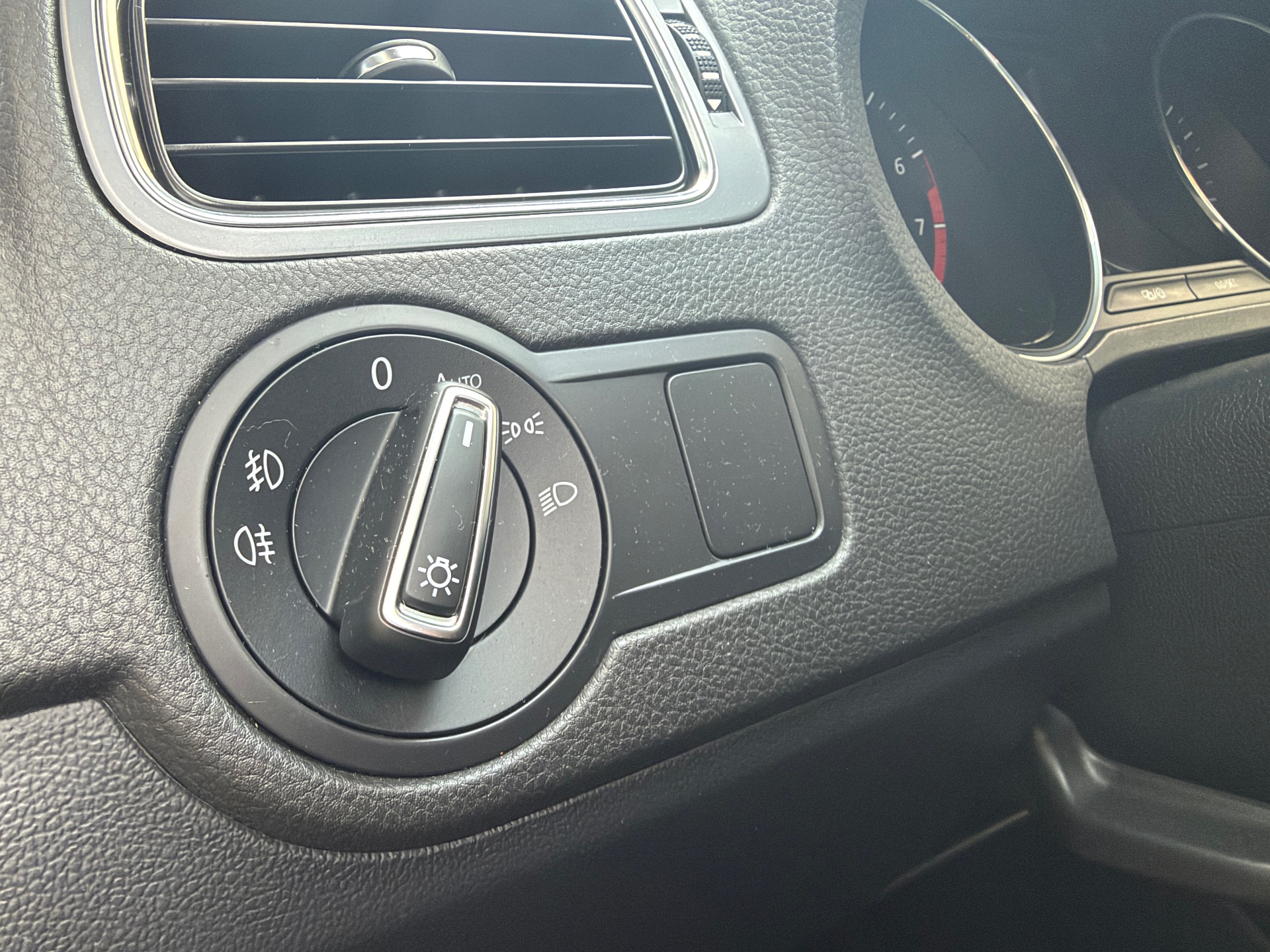 Volkswagen Polo 1.2 TSI 90ch “Allstar”