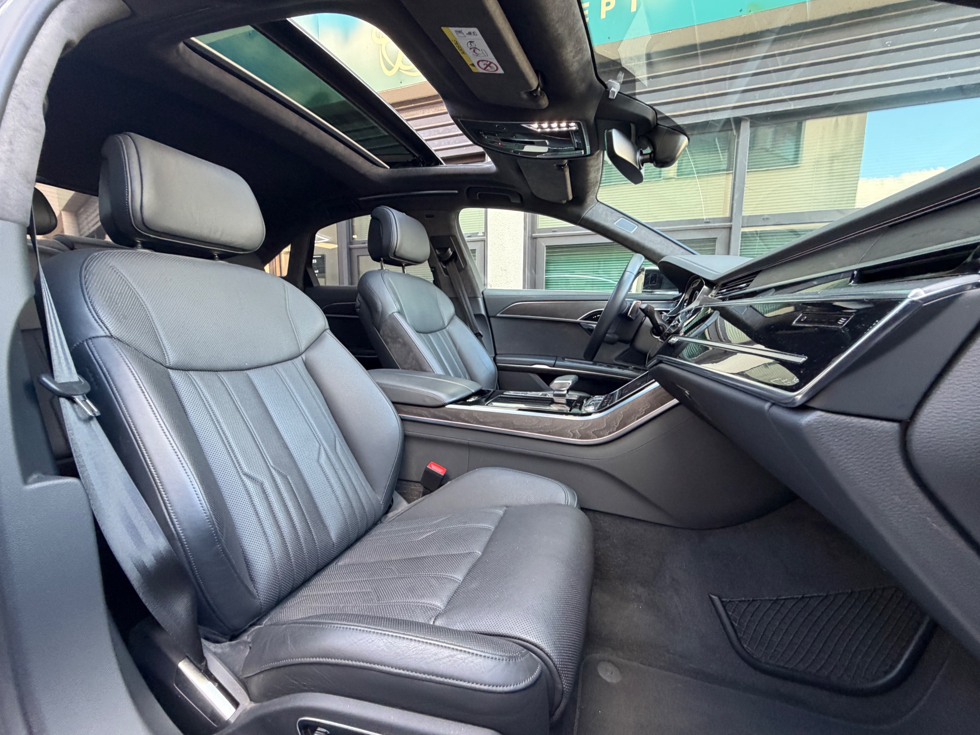 Audi A8 60 TFSI 462ch “Avus Extended”