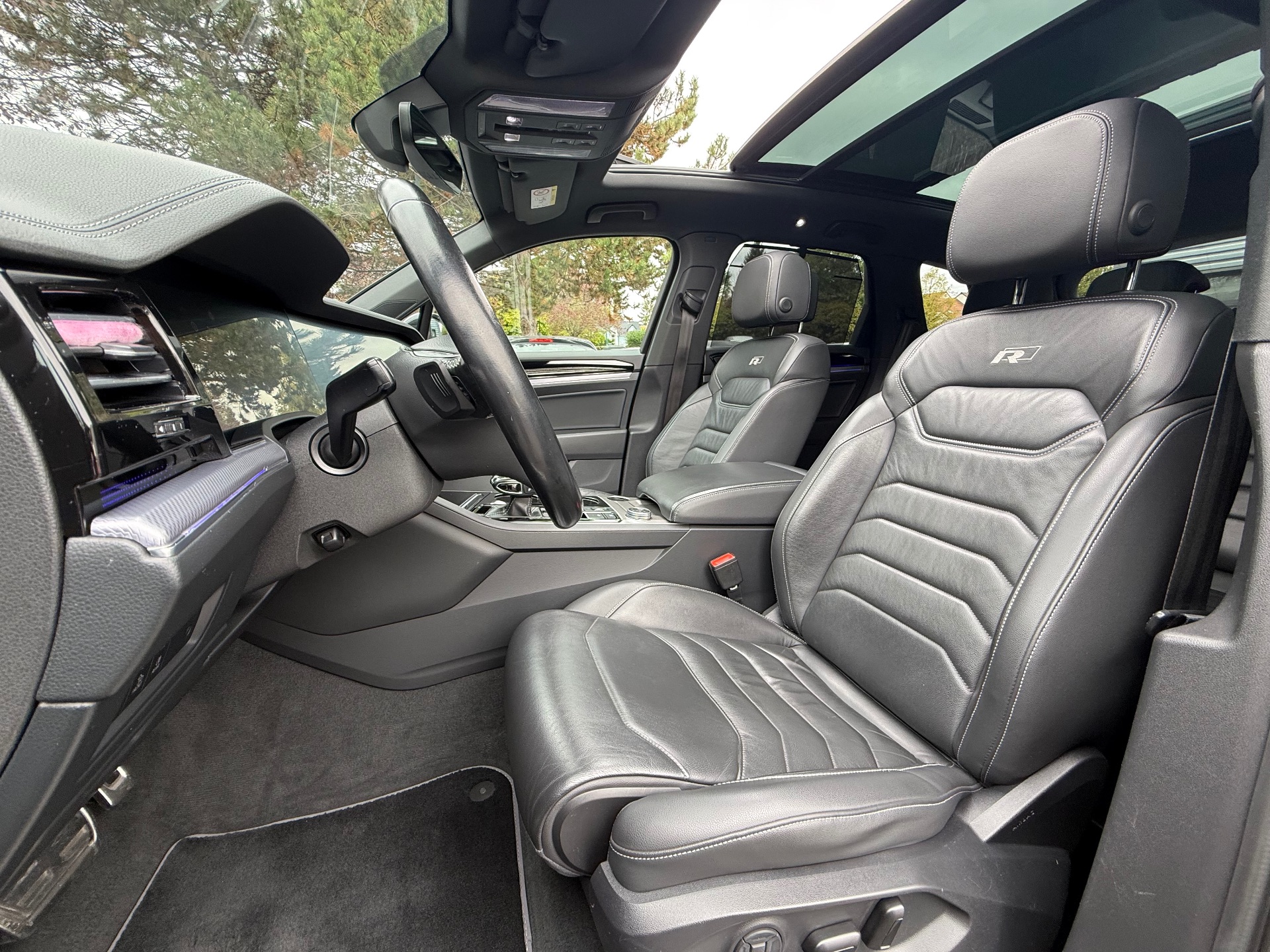 Volkswagen Touareg 3.0 TDI V6 4 MOTION 286ch R-line