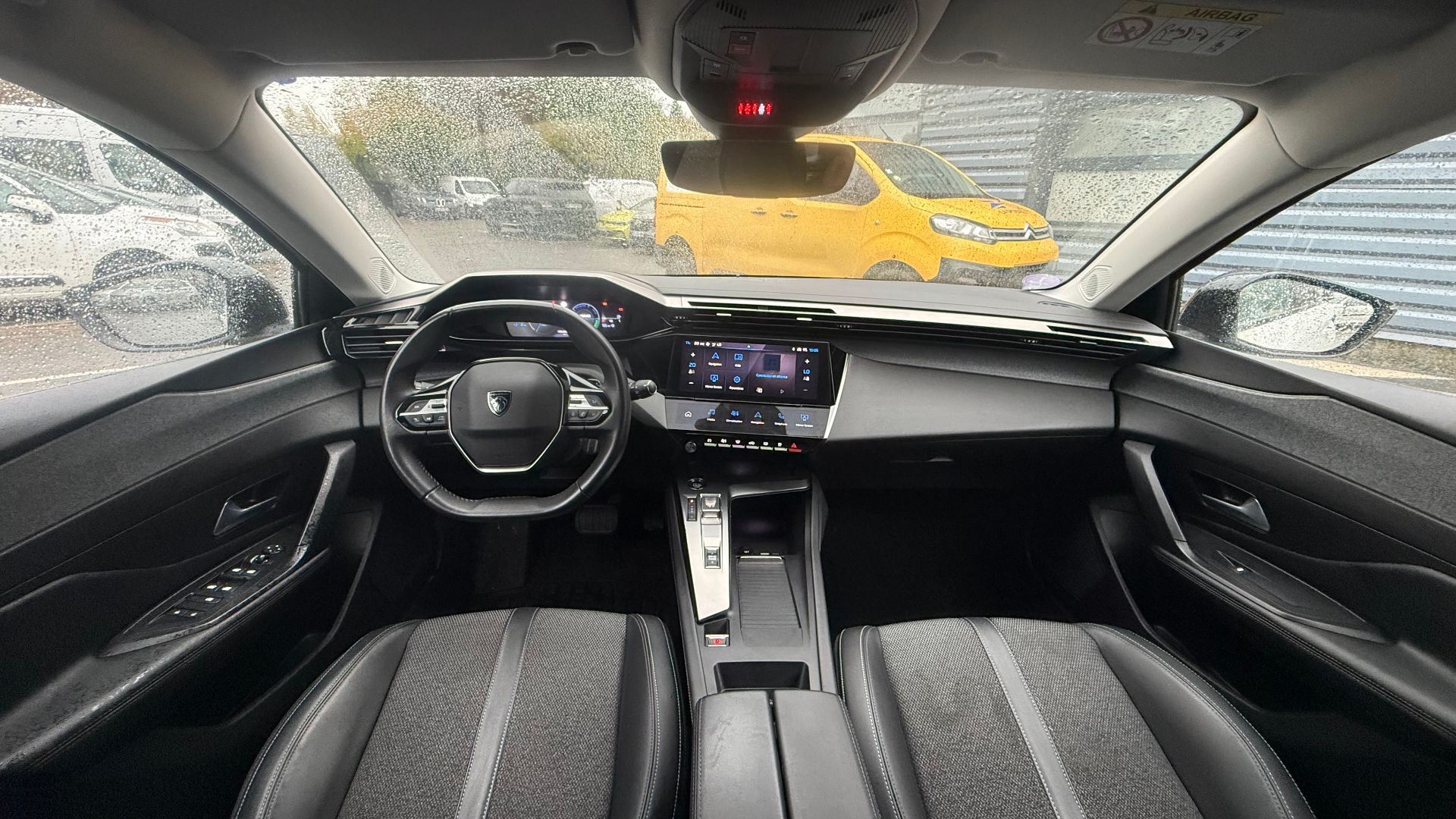 Peugeot 308 PHEV 1.6 THP 180ch Allure