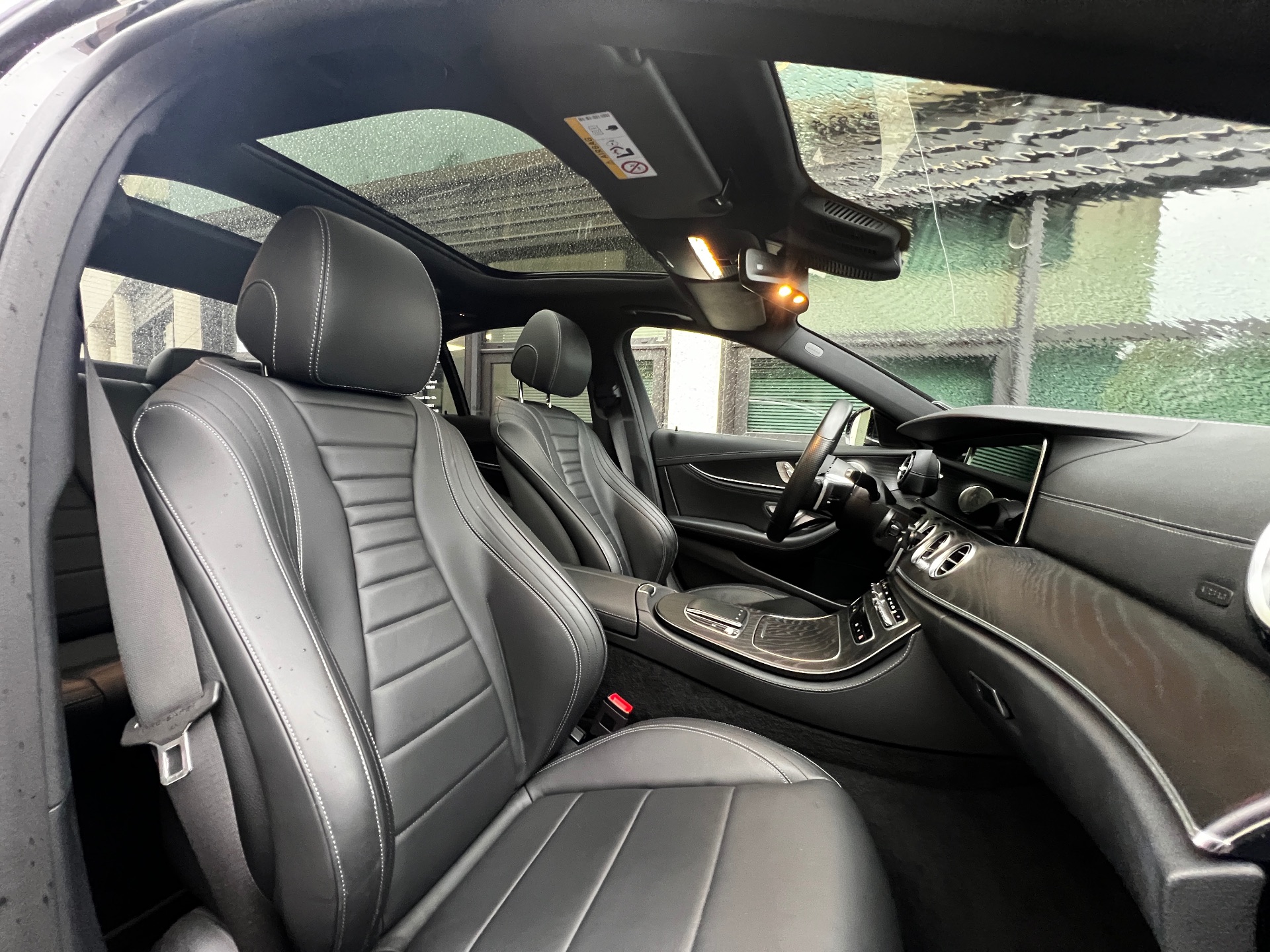 MERCEDES-BENZ Classe E 220 D 194ch AMG-Line+