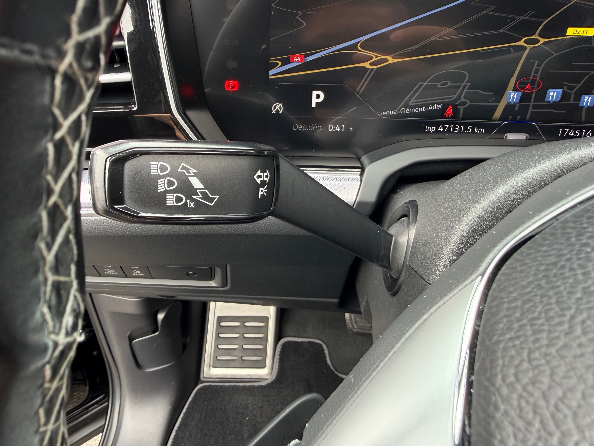 Volkswagen Touareg 3.0 TDI V6 4 MOTION 286ch R-line