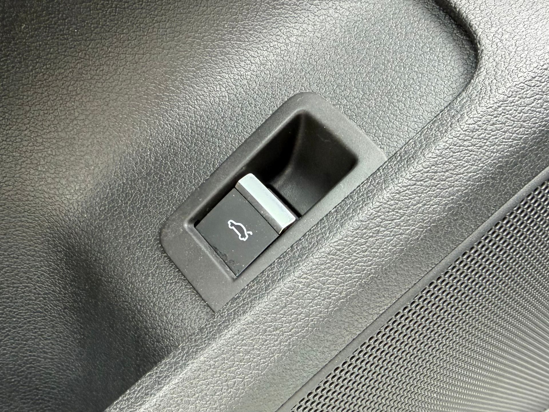 Audi A4 40 TFSI 204ch QUATTRO S-LINE S-TRONIC