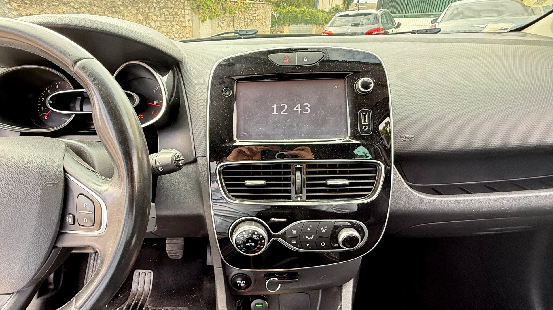 Renault Clio IV 1.5 DCI 90ch INTENS