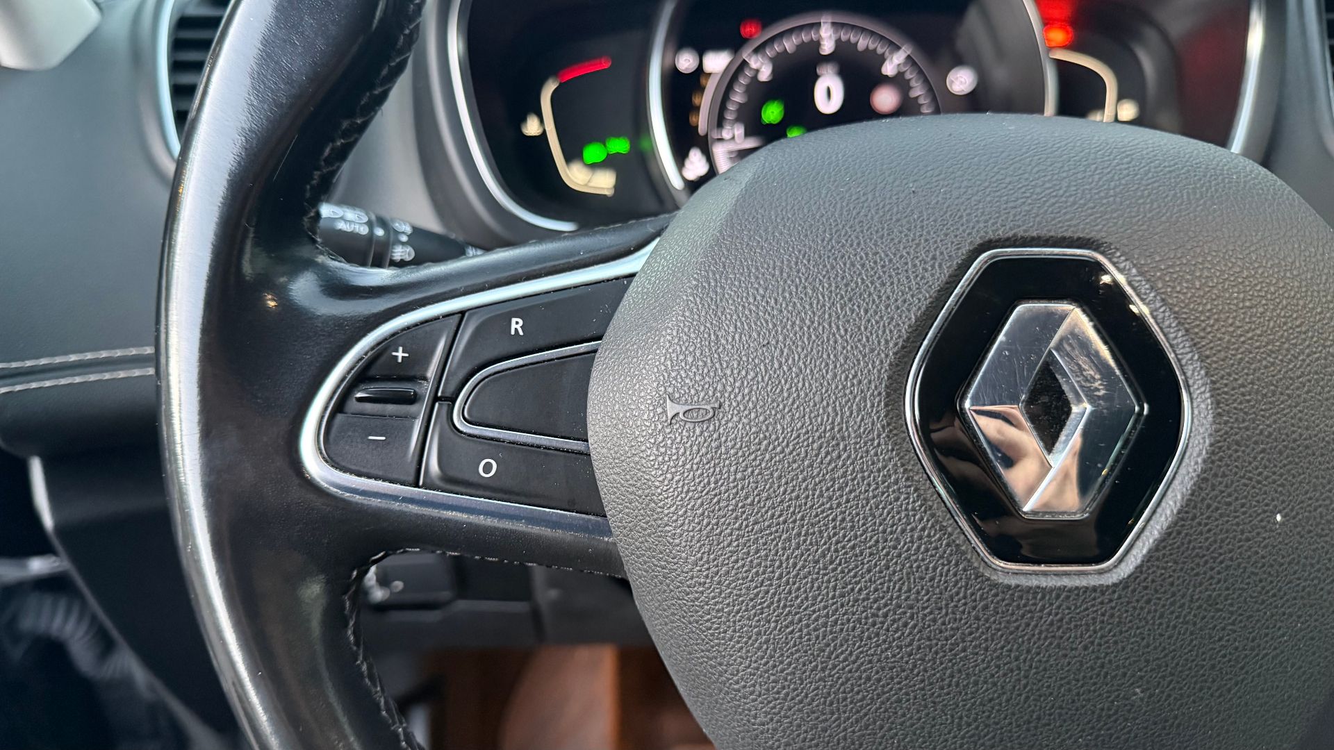 Renault Scenic 1.7 Bluedci 8ch Intens