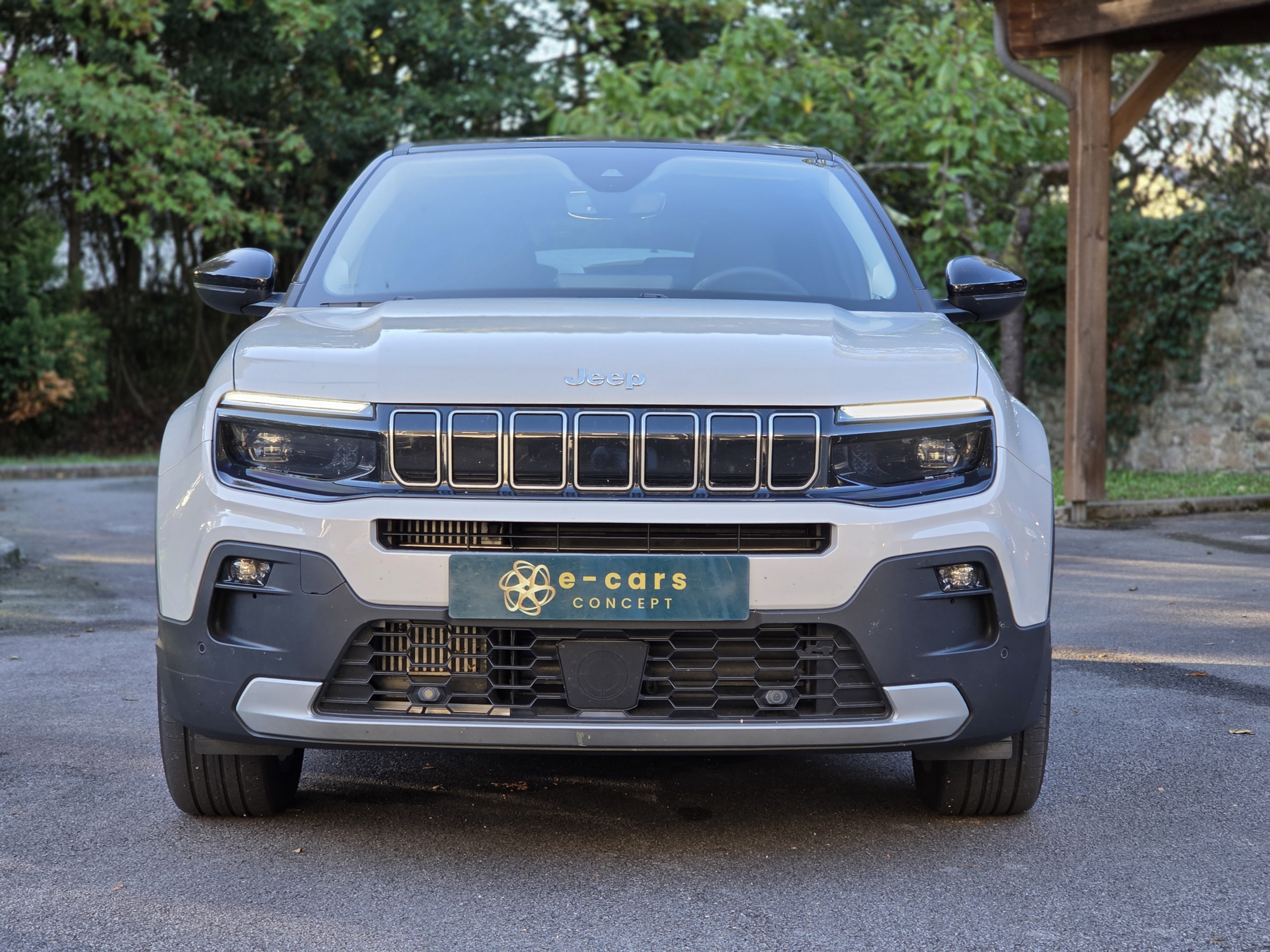 JEEP AVENGER – 1.2 Turbo e-Hybrid 110 ch Boîte automatique e-DCS6 Finition SUMMIT