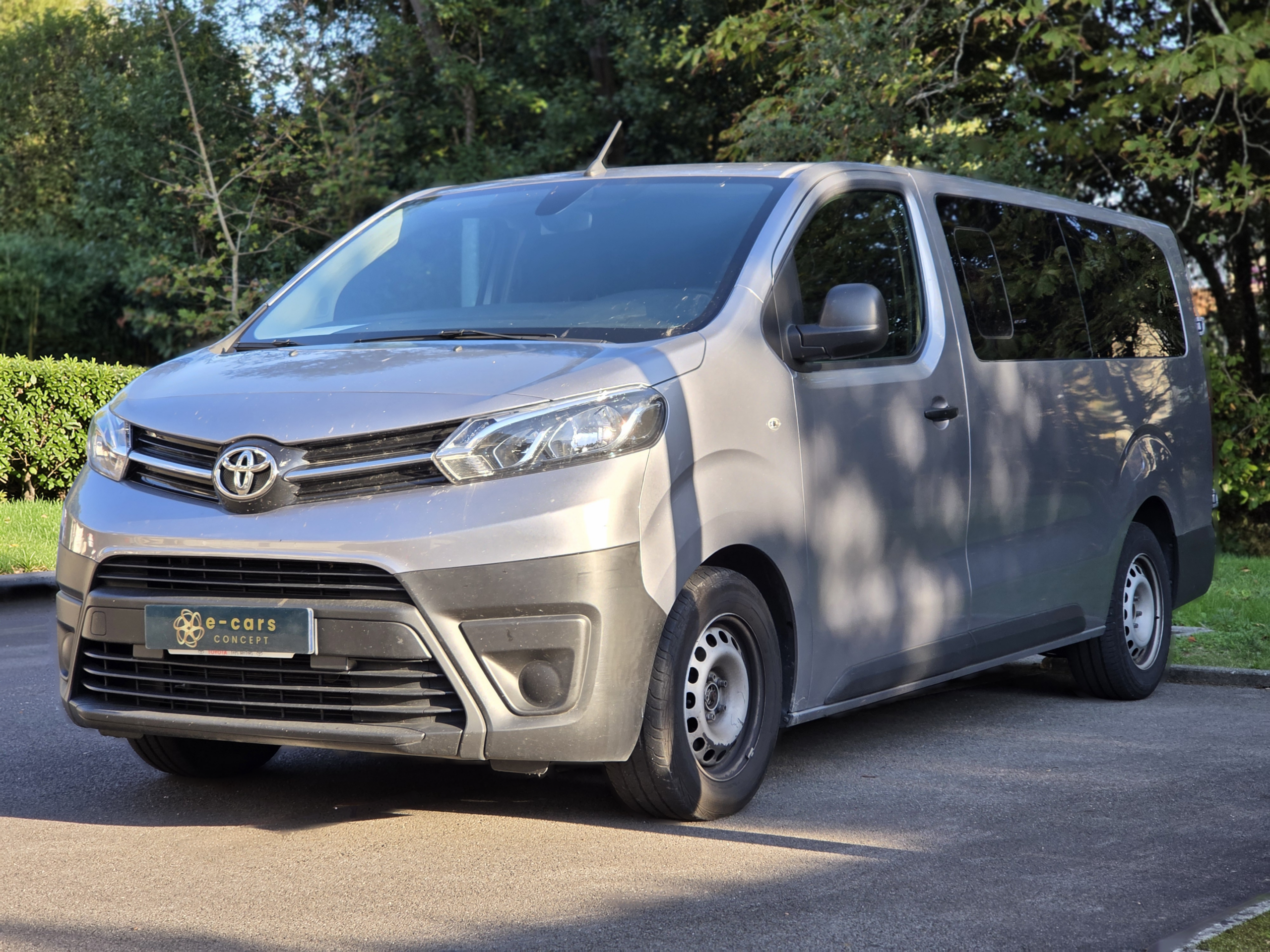 TOYOTA PROACE LONG – 2.0 D-4D 144ch BVM6 Finition DYNAMIC