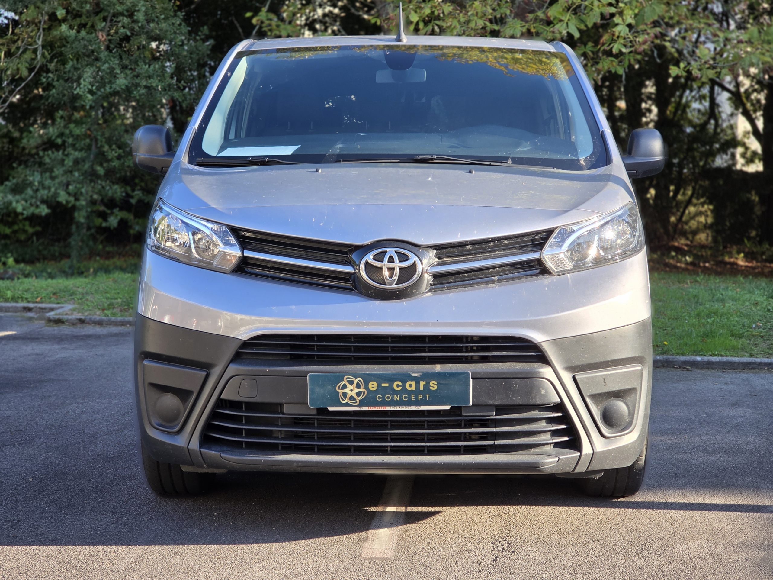 TOYOTA PROACE LONG – 2.0 D-4D 144ch BVM6 Finition DYNAMIC