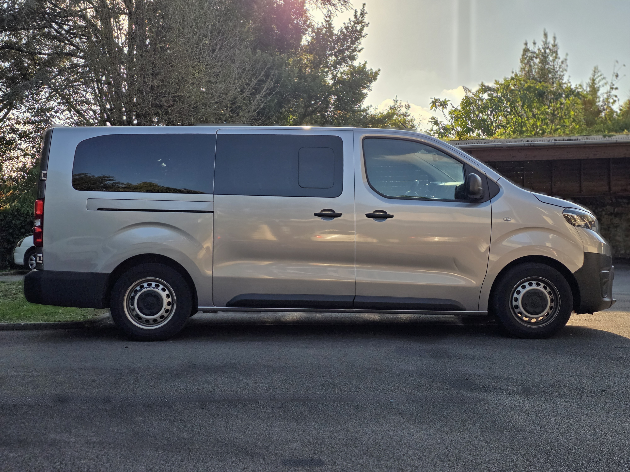 TOYOTA PROACE LONG – 2.0 D-4D 144ch BVM6 Finition DYNAMIC
