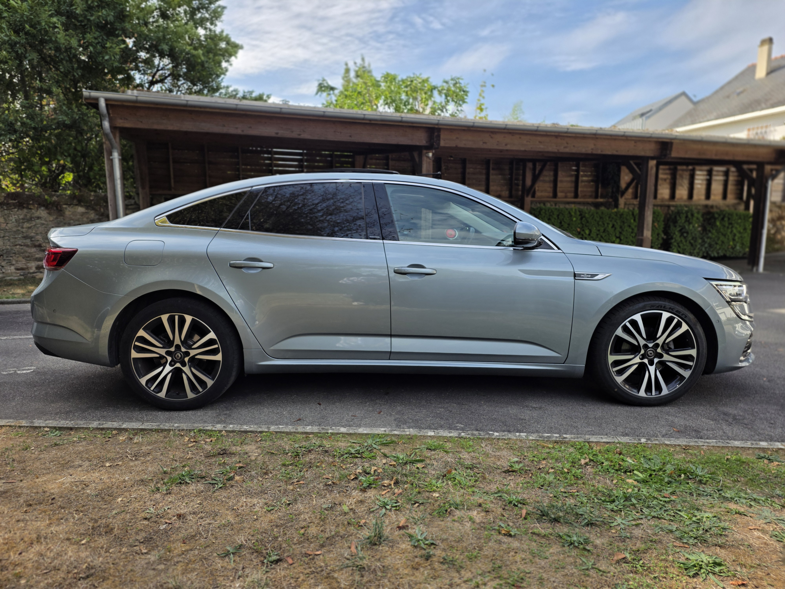 RENAULT TALISMAN BERLINE – 1.3 TCe 160 Boîte automatique EDC7 Finition INITIALE PARIS