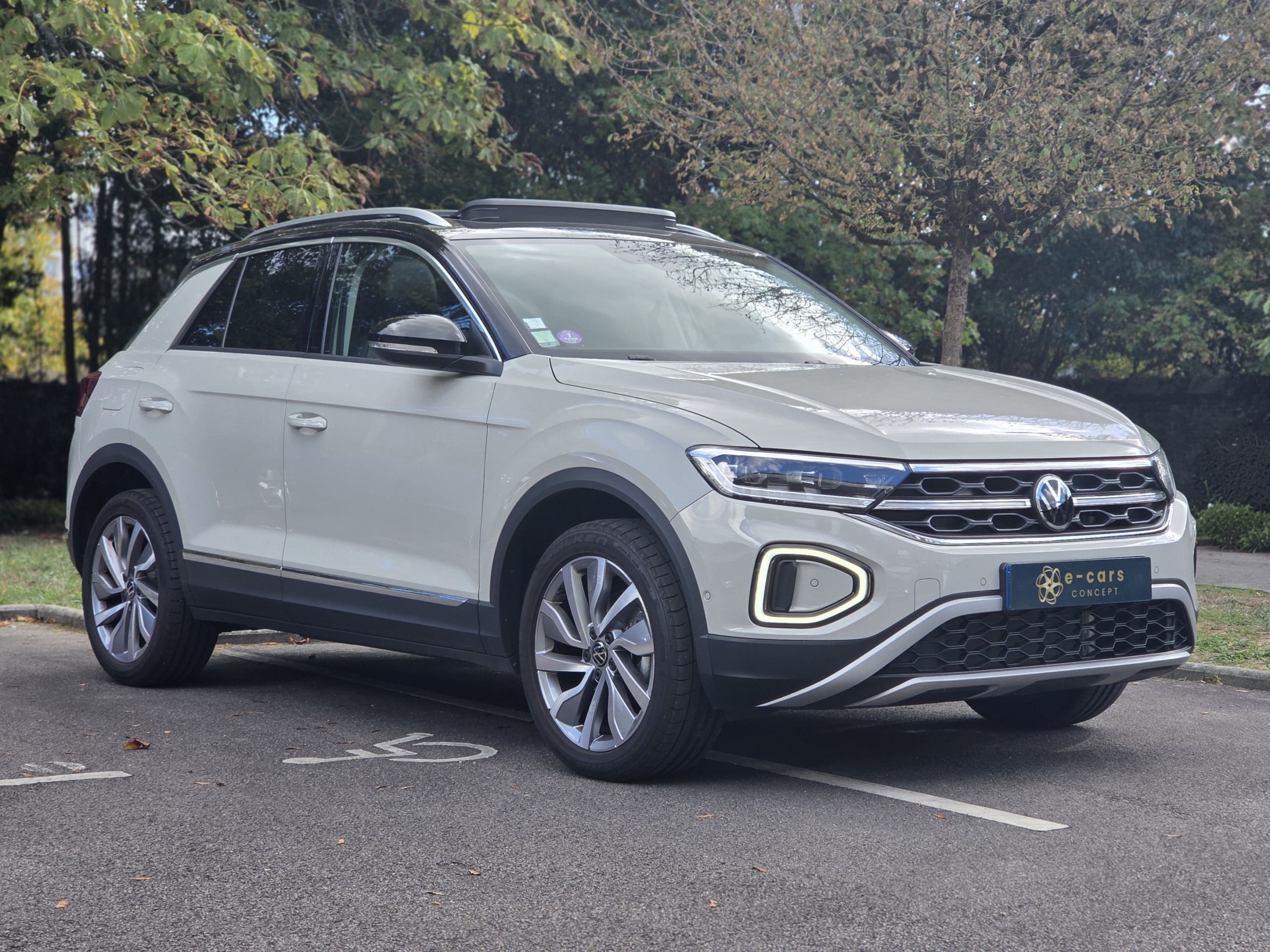 VOLKSWAGEN T-ROC – 1.5 TSI EVO 150 ch DSG7 Finition STYLE EXCLUSIVE