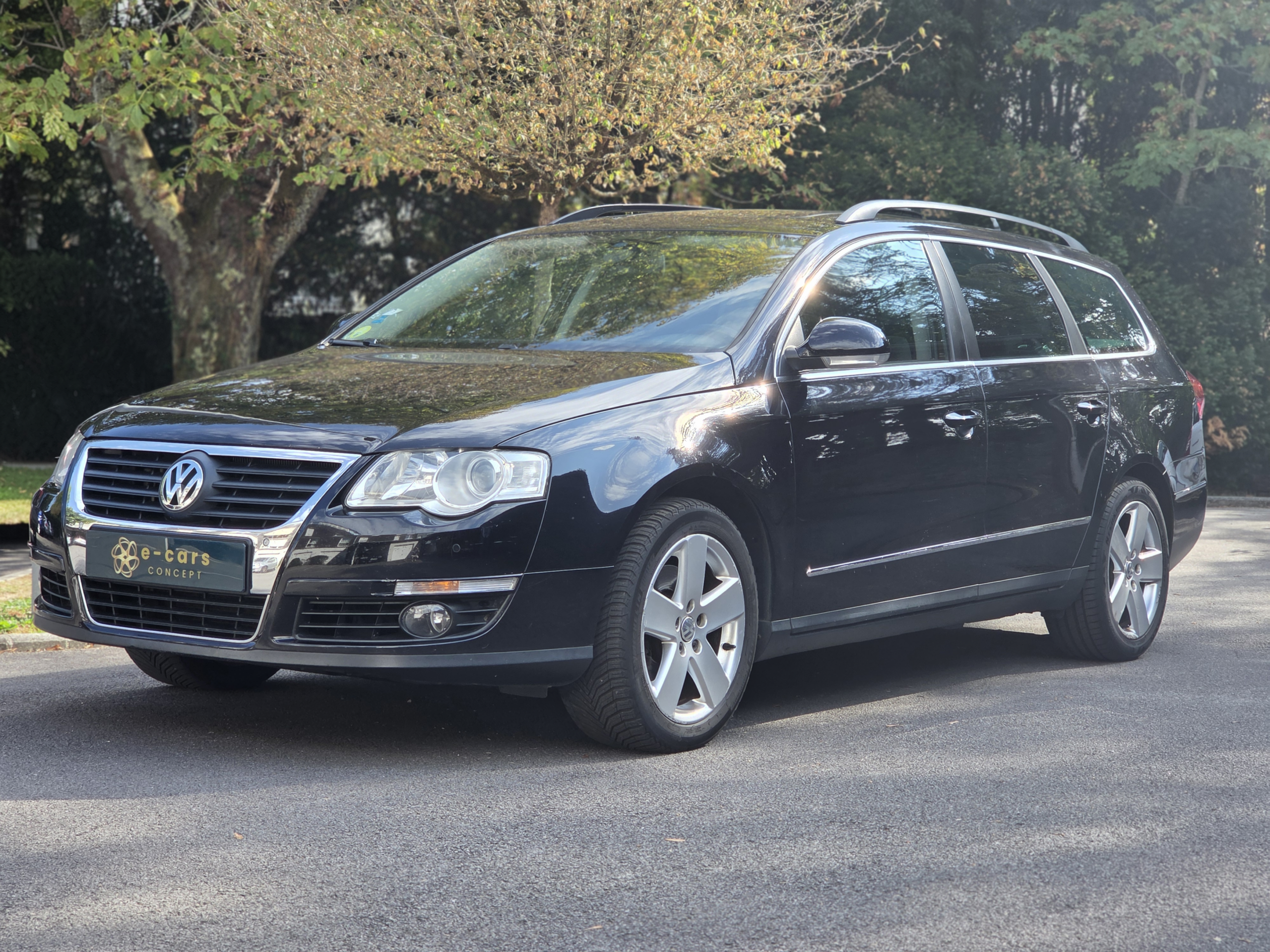 VOLKSWAGEN PASSAT SW – 2.0 TDI 140ch BVM6 Finition EMBASSY II