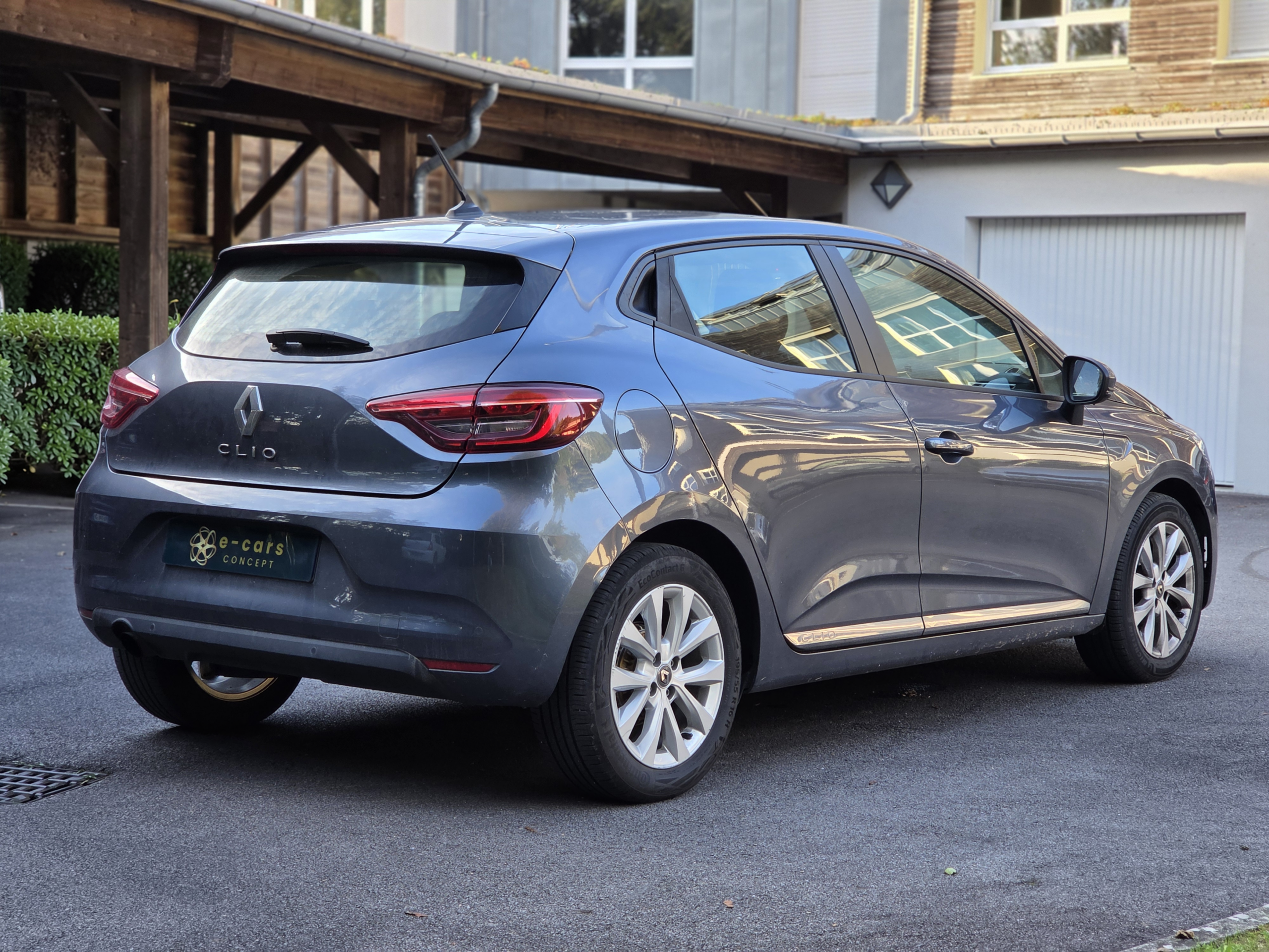 RENAULT CLIO 5 – 1.0 TCe 100ch BVM5 Finition INTENS