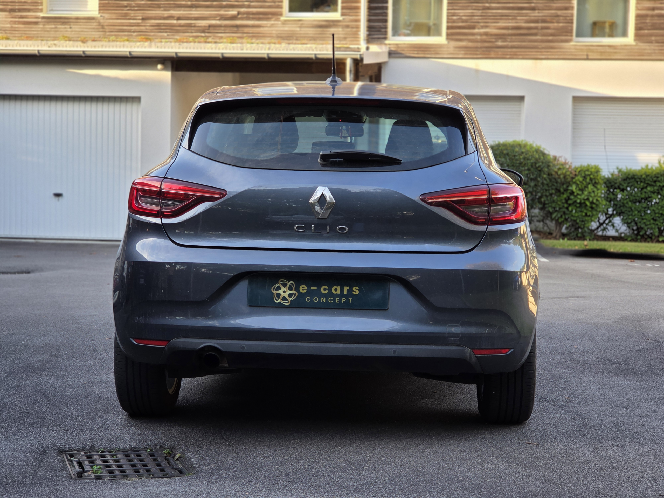 RENAULT CLIO 5 – 1.0 TCe 100ch BVM5 Finition INTENS