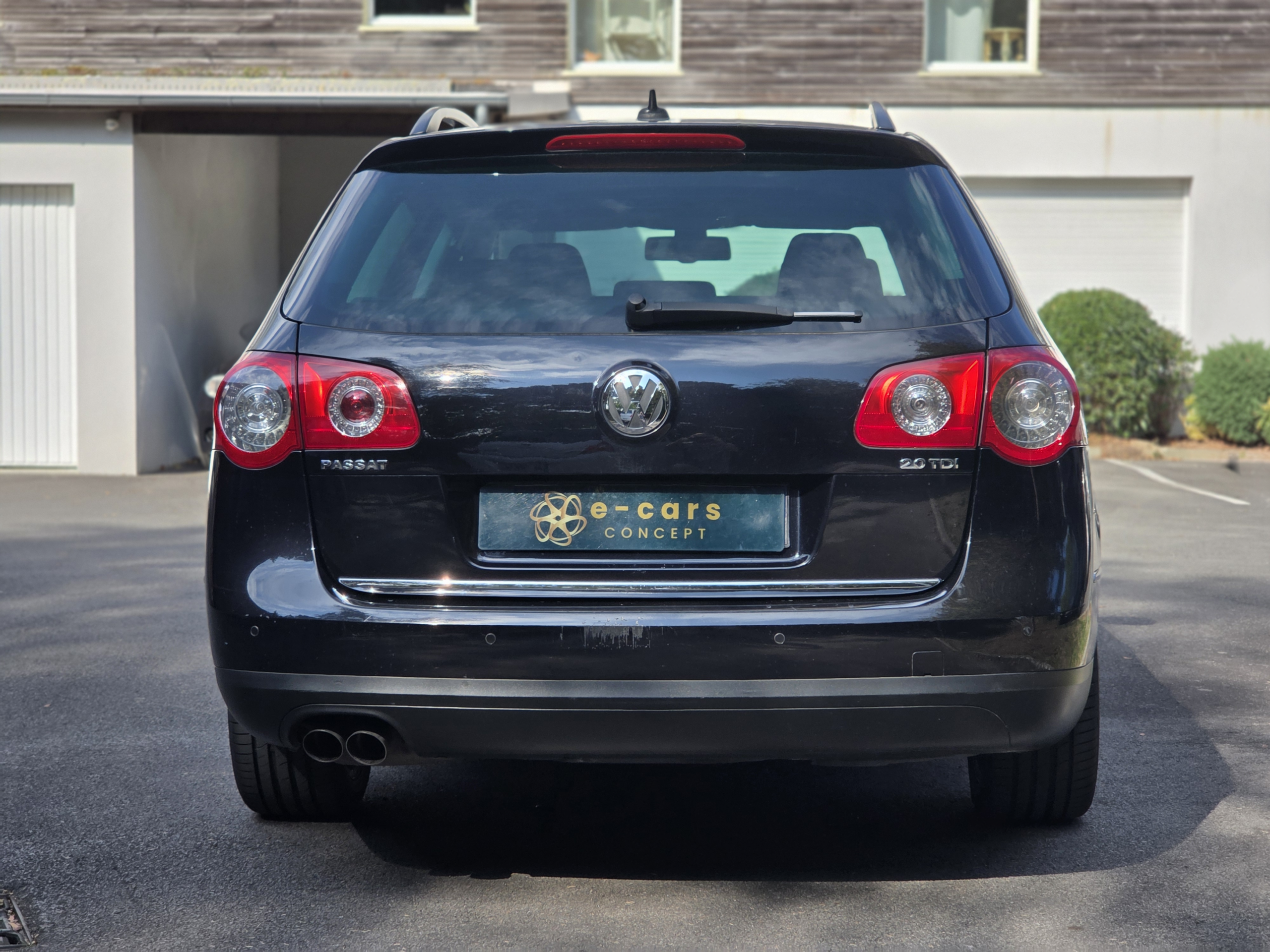 VOLKSWAGEN PASSAT SW – 2.0 TDI 140ch BVM6 Finition EMBASSY II